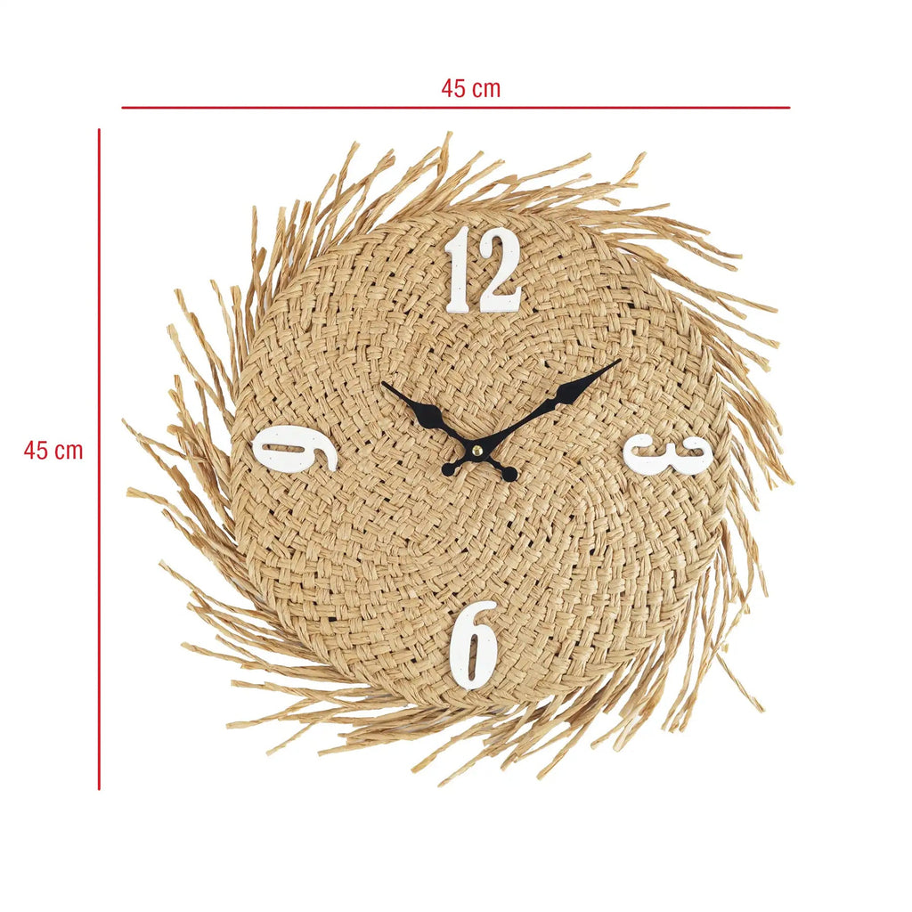 Orologio con quadrante in paglia in stile boho