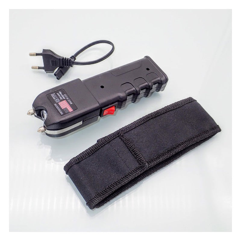 Dissuasore-torcia elettrico + LED Flashlight 2 in 1 animal defender
